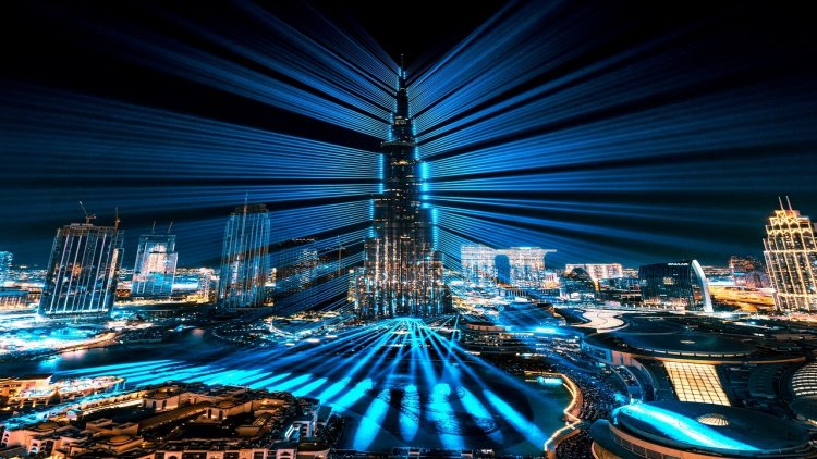 بمتابعة 3 مليارات شخص.. احتفالات دبي بـ2022 تبهر العالم
