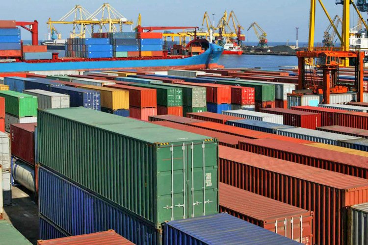 «الرئاسة»: صادرات الدولة سجلت زيادة بـ27 % لتبلغ 31 مليار دولار خلال 2021