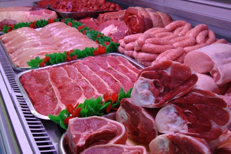 انخفاض أسعار اللحوم اليوم الجمعة