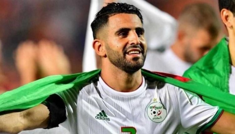 المنتخب الجزائري يُعلق على تأخر انضمام رياض محرز