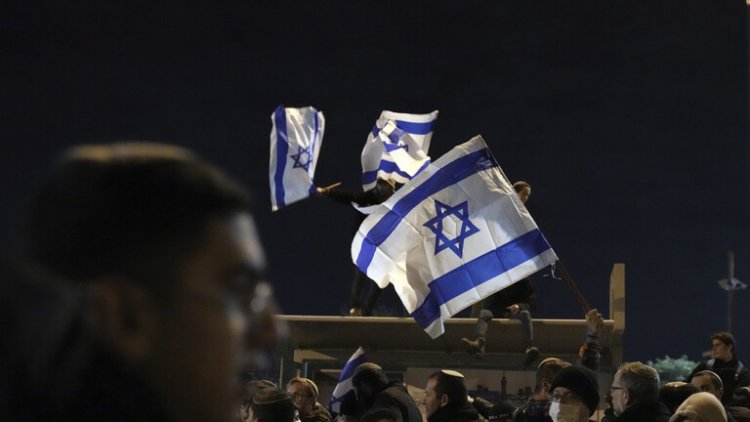 مظاهرات إسرائيلية تُطالب بحكومة أكثر صهيونية