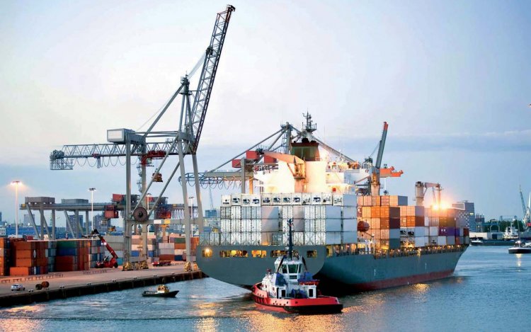 نشاط كبير في ميناء الإسكندرية وتداول 284 ألف طن بضائع 
