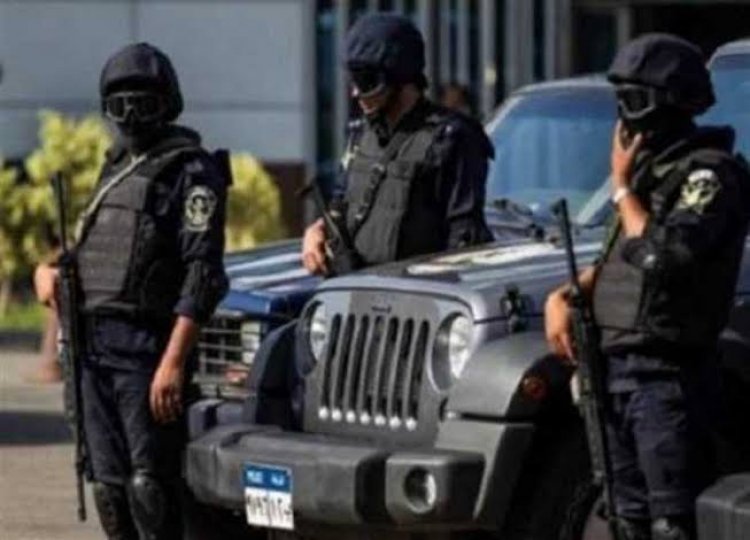 القبض على سماسرة يزعمون إنهاء أوراق المواطنين بجهة حكومية في مصر الجديدة