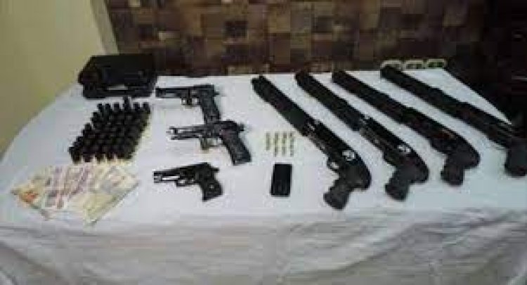 القبض علي  3 أشخاص بحوزتهم «أسلحة ومخدرات» في القاهرة