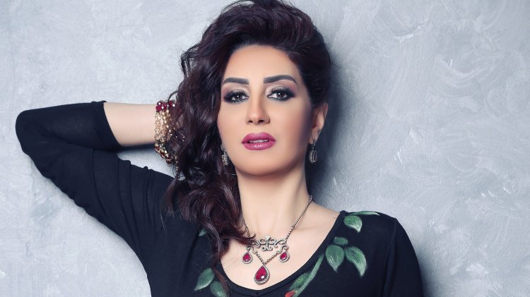 وفاء عامر: مني زكي ممثلة محترمة