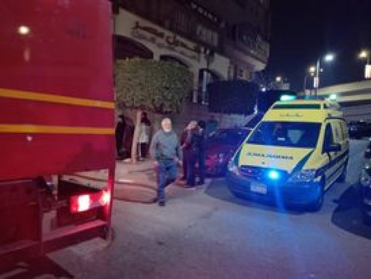 التحريات: 6 مصابين بينهم شرطيان في حريق عقار مدينة نصر