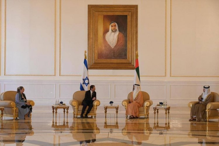 لأول مرة في التاريخ.. الرئيس الإسرائيلي يزور الإمارات اليوم (صور)