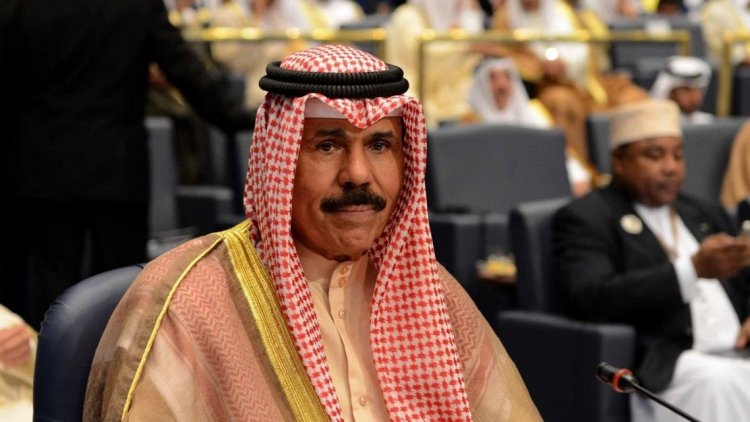 أمير الكويت يدعو نواب مجلس الأمة إلى وضع مصلحة البلاد فوق كل اعتبار