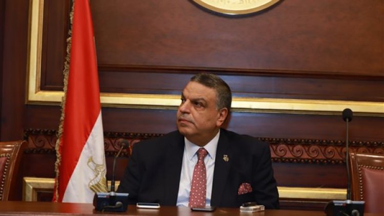 عضو بـ«الشيوخ» يطالب الحكومة بتحمل مسئوليتها تجاه أمن المصريين الغذائى