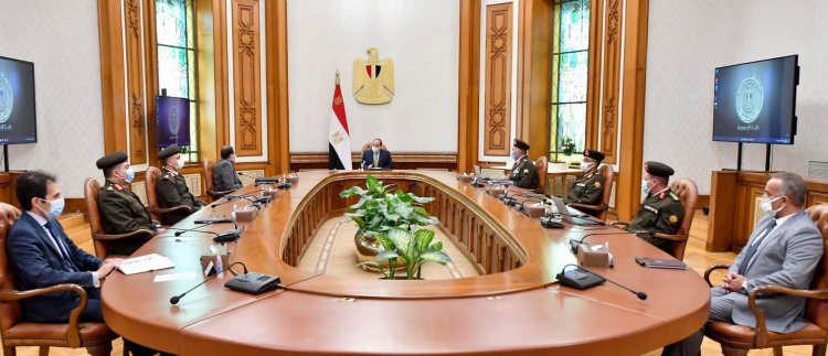 الرئيس السيسي يتابع مشروعات العاصمة الإدارية وتطوير مطارات جنوب سيناء