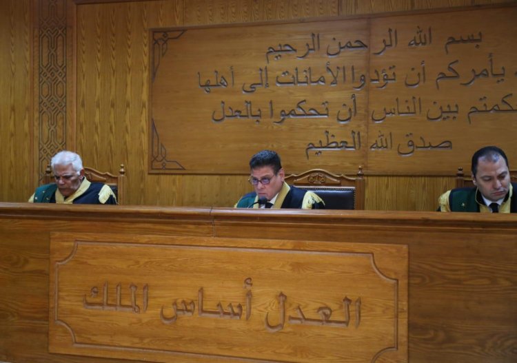 تأجيل محاكمة المتهمين بـ«التخابر مع داعش» لجلسة 15 مايو للحكم