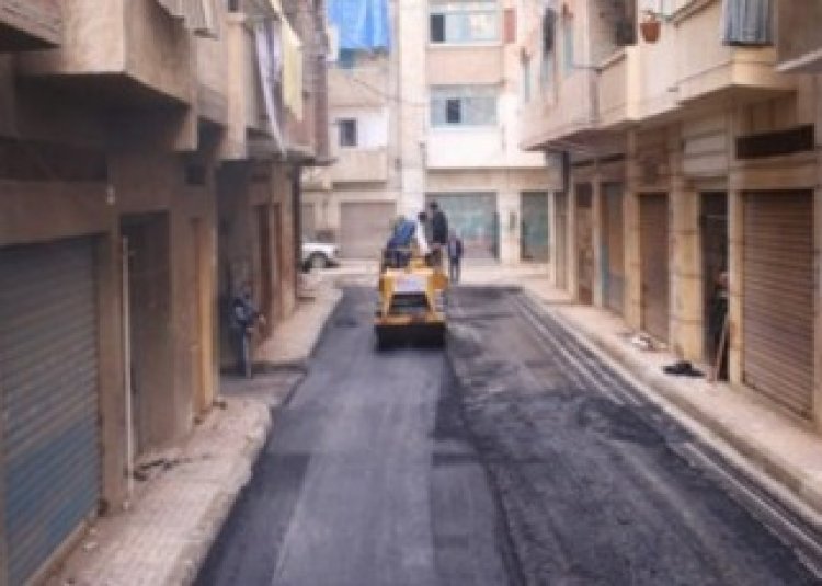 محافظ الإسكندرية:  تنفيذ 98% من أعمال الرصف بمنطقة الحضرة الجديدة