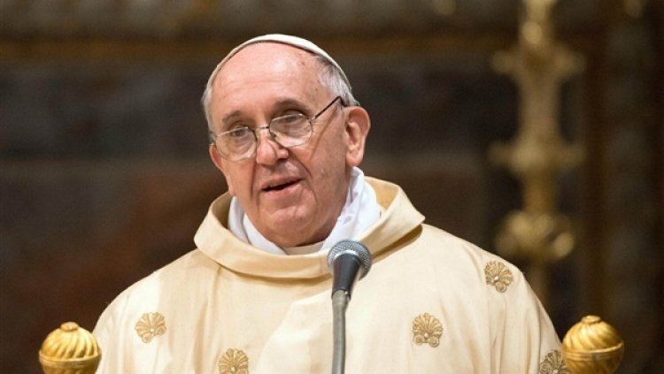 بابا الفاتيكان يدعو لإنهاء العنف بأوكرانيا: «كل حرب هي هزيمة لنا جميعا»