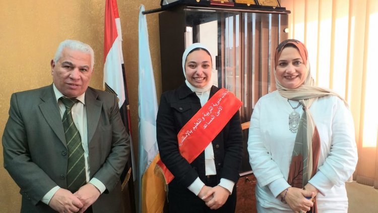 تعليم الإسكندرية: سارة إيهاب تحصد منصب الأمين المساعد