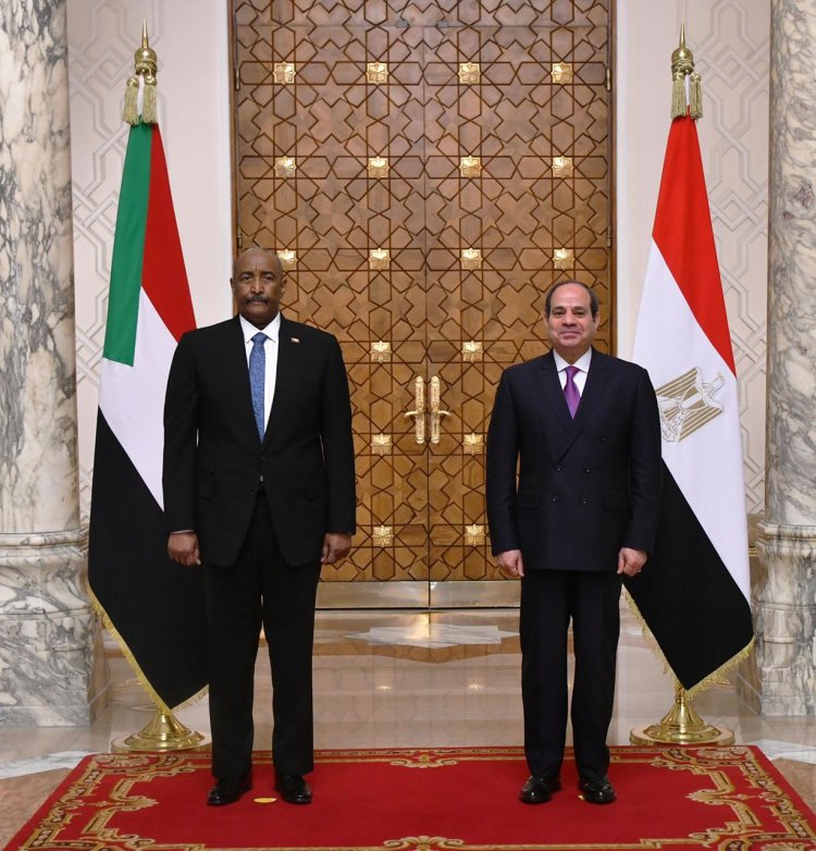 قمة مصرية سودانية بقصر «الاتحادية»| صور