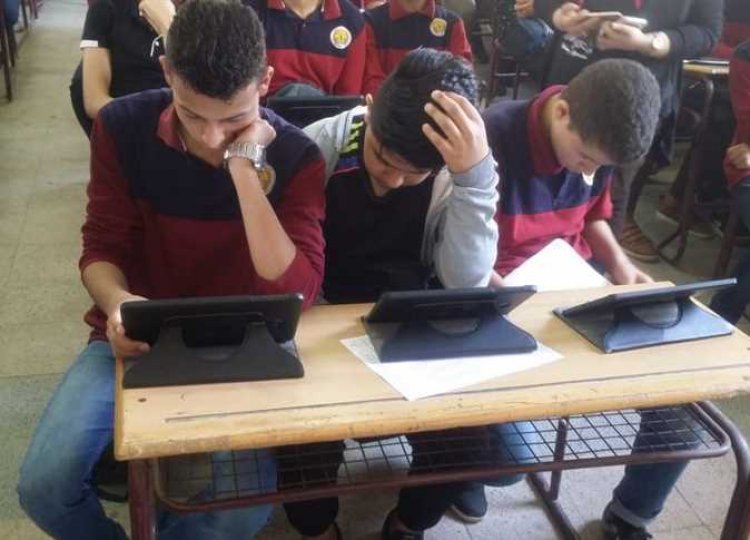 اليوم.. طلاب الثانوية العامة يؤدون امتحان اللغة العربية