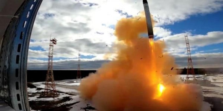روسيا تعتزم نشر 50 صاروخًا من النوع العابر للقارات والقادر على حمل «رؤوس نووية»