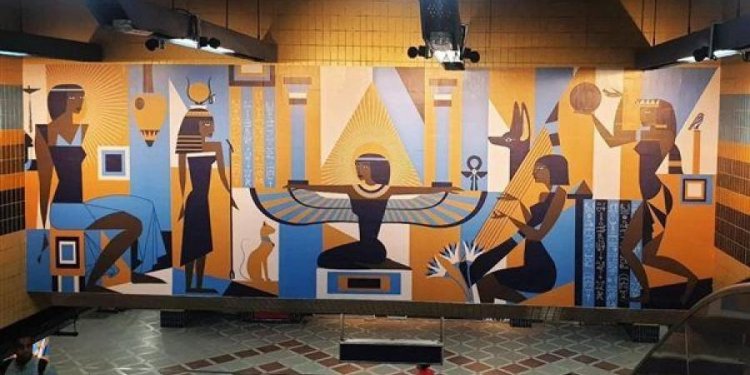 إزالة الجداريات وتقديم اعتذار للفنان الروسي.. قرارات جديدة من «القومية للأنفاق» بشأن واقعة تصميمات محطة «كلية البنات»