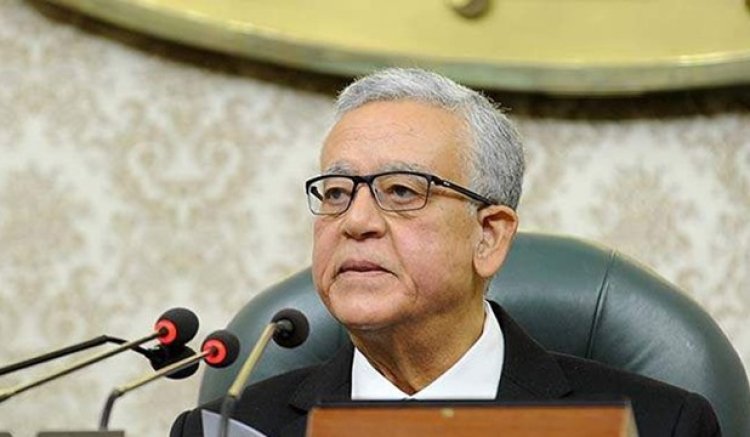 رئيس مجلس النواب ينعي «المستشار حسين عبده خليل»