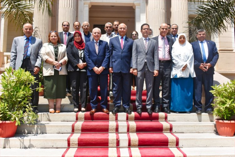 رئيس جامعة بنها: حريصون على ربط الخطة الإستراتيجية للجامعة برؤية مصر 2030