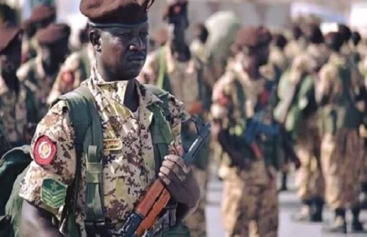 الصومال تعلن تدمير قواعد ميليشيا الشباب التابع للقاعدة جنوب البلاد