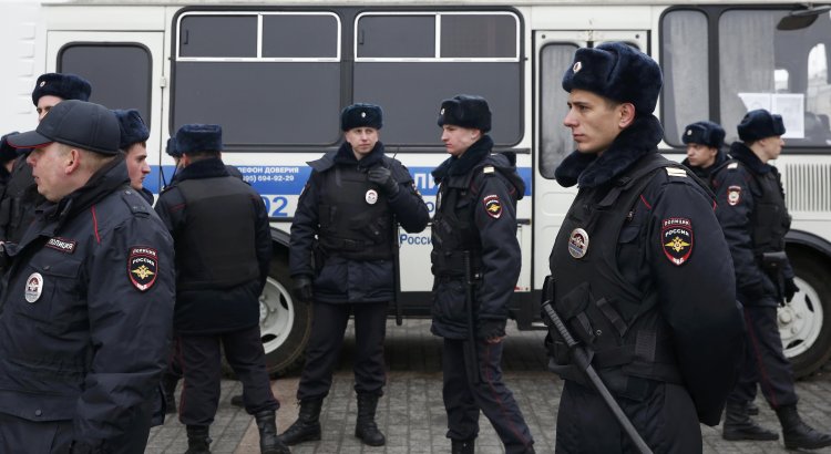عاجل.. مقتل 6 أشخاص وإصابة 20 آخرين في إطلاق للنيران بمدرسة روسية