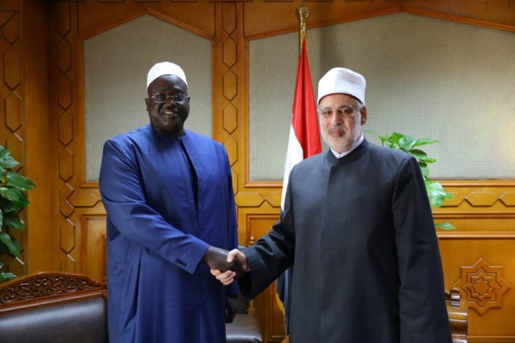 وكيل الأزهر يستقبل المستشار الديني لرئيس السنغال ويناقشان سبل التعاون