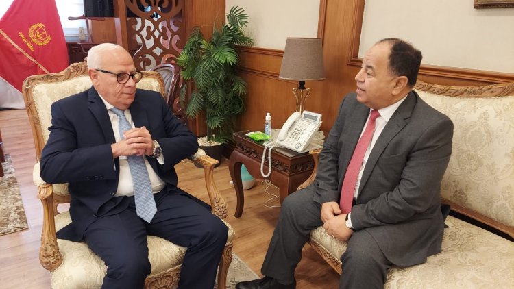محافظ بورسعيد يستقبل وزير المالية لمتابعة عددا من المشروعات بالمحافظة