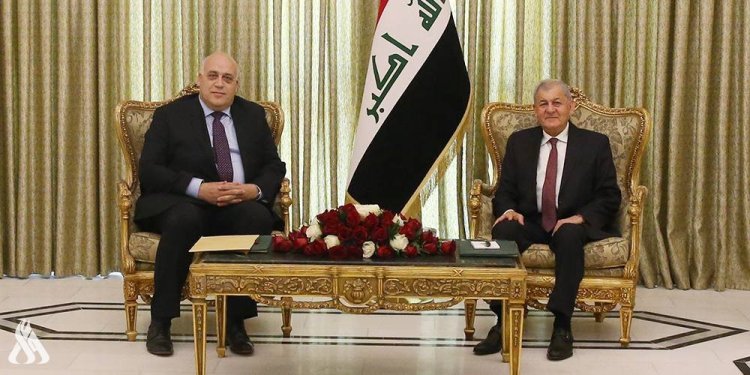 رئيس الجمهورية العراقية يتسلم رسالة تهنئة من الرئيس الفلسطيني