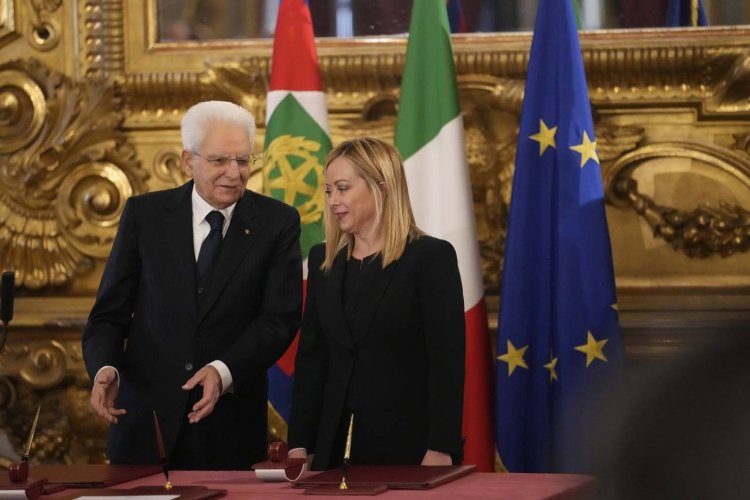 جيورجيا ميلوني تؤدي اليمين الدستورية رئيسة لوزراء إيطاليا