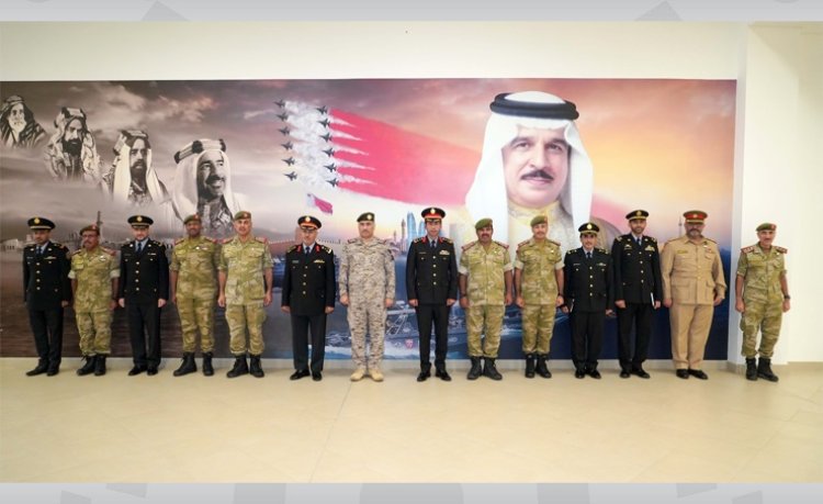 الحرس الوطني البحريني يستقبل وفدًا من هيئة التعليم والتدريب بنظيره السعودي