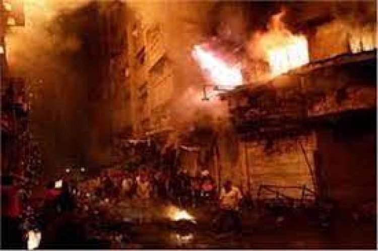 كشف ملابسات واقعة حريق مخزن أقمشة بالقاهرة