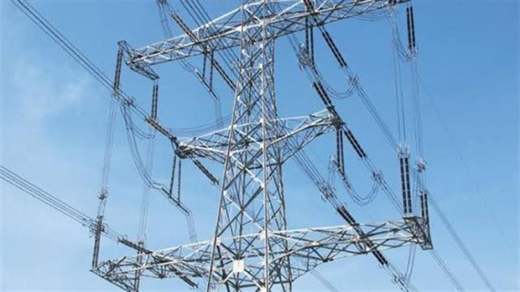 بتكلفة 2.8 مليار دولار.. إيطاليا تعرض على مصر مشروع ربط كهربائي