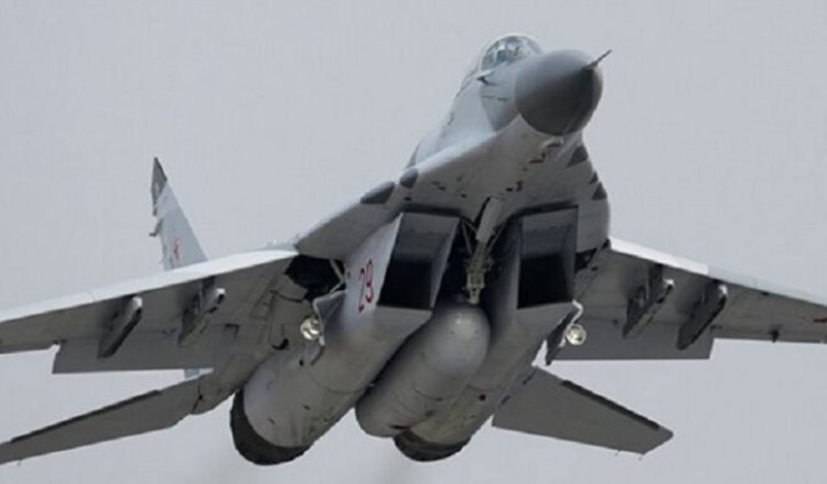 روسيا وألمانيا يستعرضان المقاتلات الجوية للبلدين