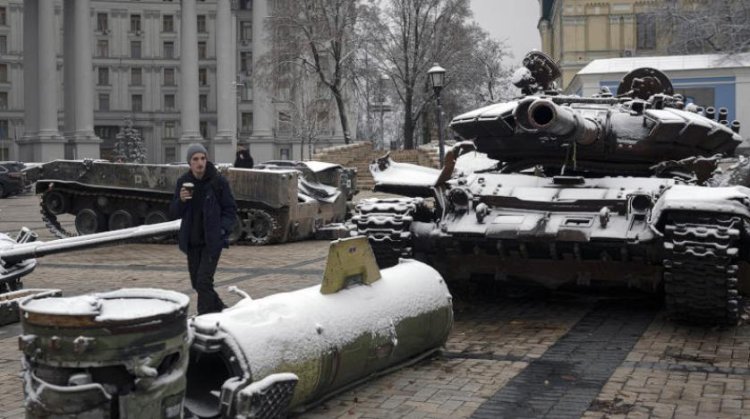 فرنسا وأستراليا تدعمان أوكرانيا بقذائف مدفعية لمواجهة روسيا