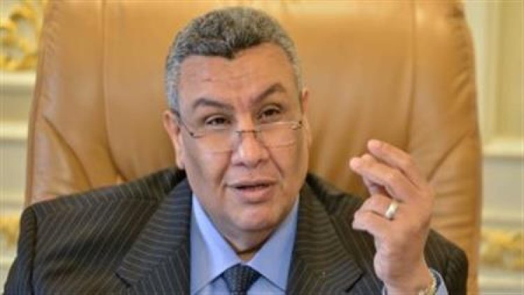 النائب مصطفى سالم يطالب بالإسراع في تنفيذ المرحلة الثانية من «كوبري الخزندارية»