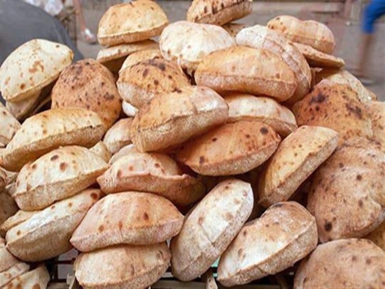 بعد انخفاضها رسميًا.. قائمة الأسعار الجديدة للخبز الفينو والحر