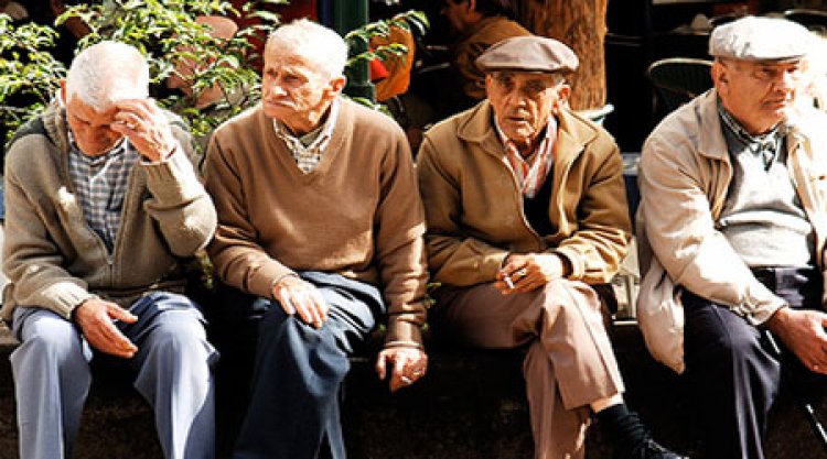 قانون حماية المسنين.. التزامات دور الرعاية تجاه كبار السن