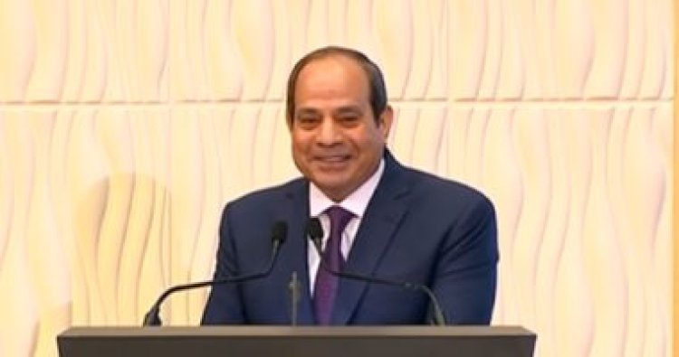 الرئيس السيسي: «المصارف المالية من حقي أن اتبرع لصندوق الأسرة المصرية بيهم»