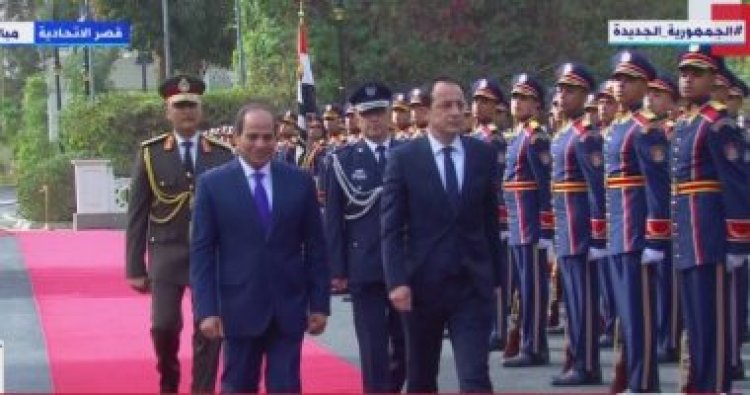 الرئيس السيسي يجري مراسم استقبال نظيره القبرصي بقصر الاتحادية