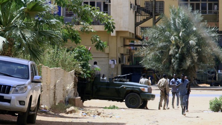 أحداث السودان.. «الدعم السريع» تُعلن تحديد مخبأ البرهان وكباشي والحسين