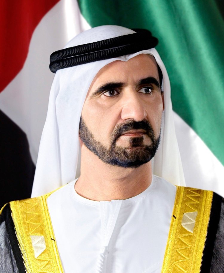 رئيس دولة الإمارات يمنح سفير أنغولا وسام الاستقلال