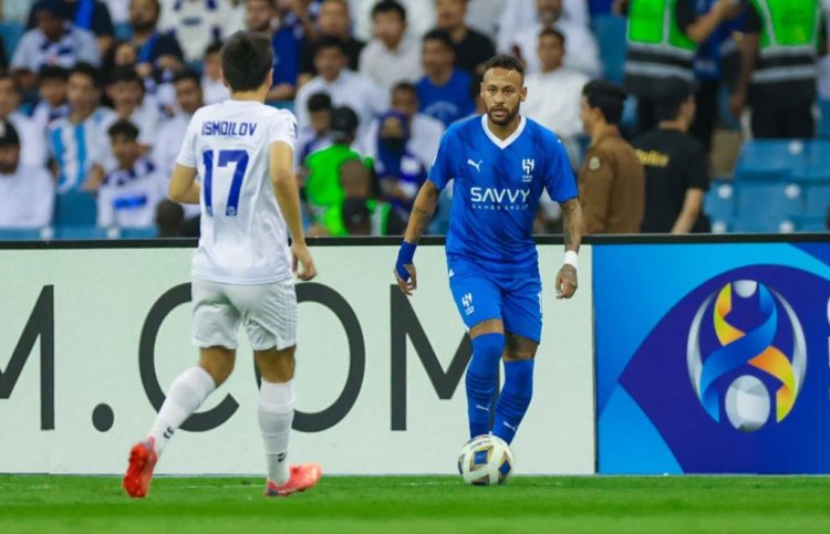 الهلال السعودي يخطف تعادلا صعبا أمام نافباخور في دوري أبطال آسيا