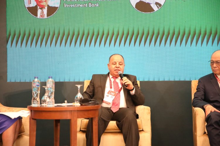 وزير المالية يرصد أهم موضوعات اليوم الأول لـ اجتماعات البنك الآسيوى للاستثمار