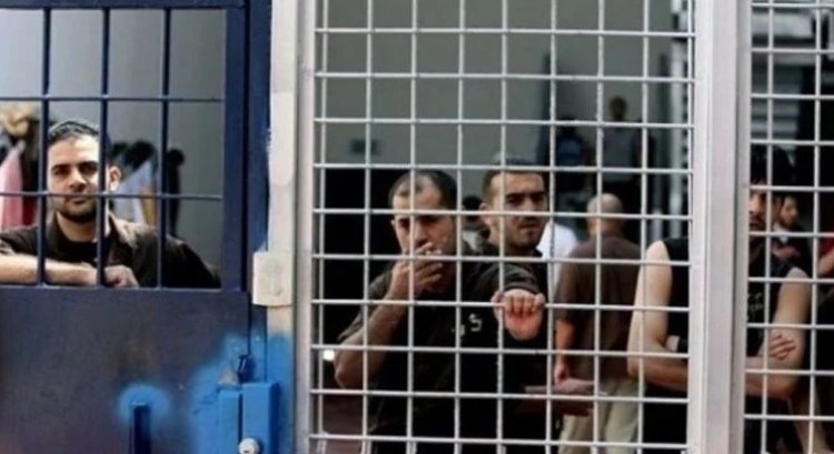عاجل| وصول الصليب الأحمر إلى سجن عوفر الإسرائيلي لاستلام الأسرى الفلسطينيين