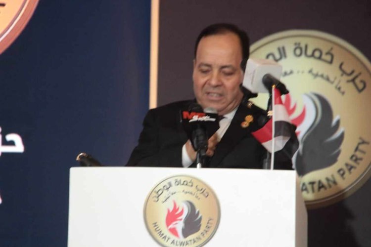 النائب أشرف أبو النصر: الرئيس السيسي نقل مصر من "شبه دولة" إلى الجمهورية الجديدة