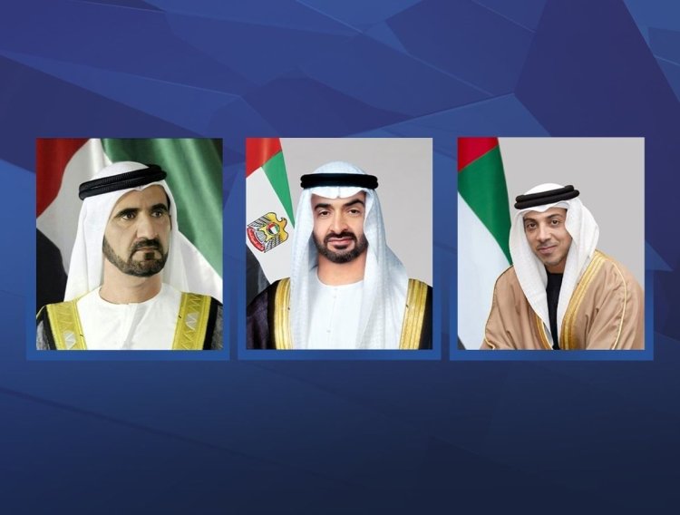 رئيس الإمارات ونائباه يتلقون التهاني بعيد الاتحاد الـ 52 من ملوك ورؤساء وأمراء الدول الشقيقة والصديقة