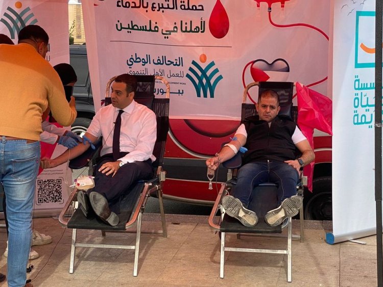نائب محافظ بورسعيد يشارك في حملة التحالف الوطنى للتبرع بالدم لأهالى غزة