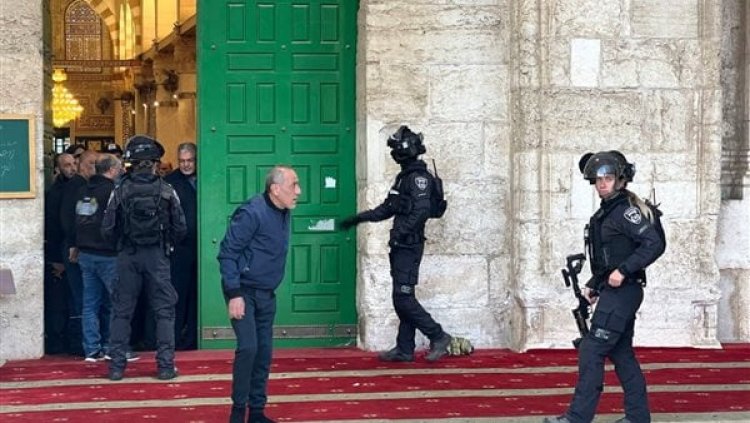 الاحتلال الاسرائيلي يشدد الإجراءات على القدس لمنع الأقباط من إقامة شعائرهم الدينية