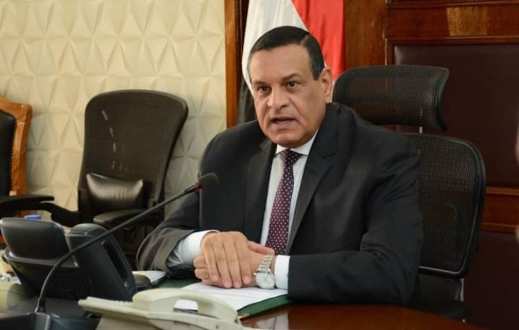 وزير التنمية المحلية: الانتهاء من مشروع تطوير منطقة أعلى مفيض ترعة نجع حمادي بسوهاج
